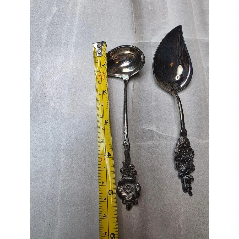 Reed & Barton Silverplate Floral Ladle and Leaf Spoon‎ Serving Set 2 Piece A6
